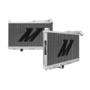 Mishimoto: Universal Performance Aluminium Radiator, 25.51" x 16.3" x 2.55"